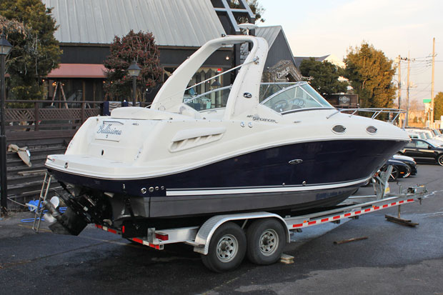 ���Ã{�[�g SEA RAY 260 SUNDANCER_2