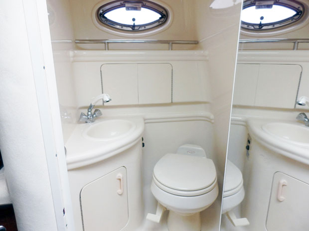 ���Ã{�[�g SEA RAY 280 SUNDANCER_12