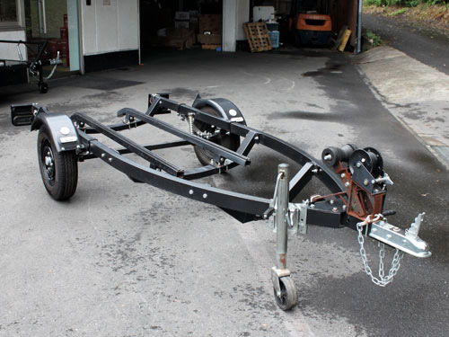 ���Ãg���[���[ NS-34 �W�F�b�g�X�L�[�p�g���[���[_2