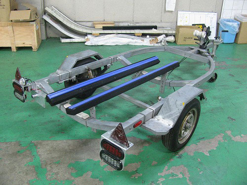 ���Ãg���[���[ ST-34 �W�F�b�g�X�L�[�p�g���[���[_1